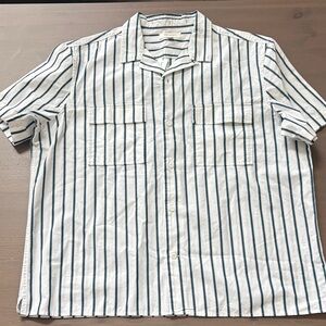 Banana Republic Men's White and Black Striped Shirt Size XL